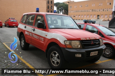 Mitsubishi Pajero Lwb III serie
Vigili del Fuoco
Comando Provinciale di Roma
VF 21944
Parole chiave: Mitsubishi Pajero_Lwb_IIIserie VF21944