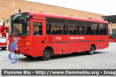 Iveco Cacciamali 100E21
Vigili del Fuoco
Comando Provinciale di Roma
VF 22125
Parole chiave: Iveco-Cacciamali 100E21 VF22125