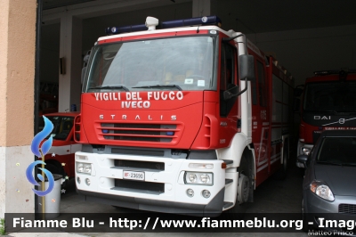 Iveco Stralis AF190S40 I serie
Vigili del Fuoco
Comando Provinciale di Roma
Scuola Centrale Antincendi
Capannelle
AutoPompaSerbatoio Allestimento Magirus
VF 23690
Parole chiave: Iveco Stralis_AF190S40_Iserie VF23690