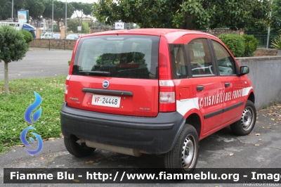 Fiat Nuova Panda 4x4 I serie
Vigili del Fuoco
Comando Provinciale di Roma
VF 24448
Parole chiave: Fiat Nuova_Panda_4x4_Iserie VF24448