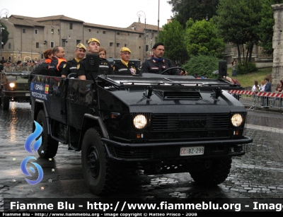 Iveco VM90
Carabinieri
CC BZ 299
protezione civile Spagna
Parole chiave: Iveco Vm90 CCBZ299 Festa_della_Repubblica_2008