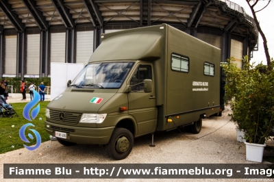 Mercedes-Benz Sprinter I serie
Aeronautica Militare Italiana
Servizio Sanitario
Istituto di Medicina Aerospaziale
Unità Mobile di Odontoiatria
AM AK 486
Parole chiave: Mercedes-Benz Sprinter_Iserie AMAK486