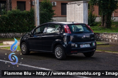 Fiat Grande Punto
Aereonautica Militare Italiana
70° Stormo Latina
AM CL 324
Parole chiave: Fiat Grande_Punto AMCL324