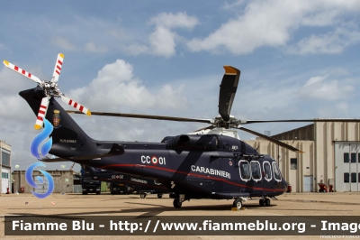 Agusta Westland AW139
Carabinieri
Raggruppamento Aeromobili
Centro Elicotteri di Pratica di Mare (RM)
Fiamma 01
Parole chiave: Agusta_Westland AW139 CC01