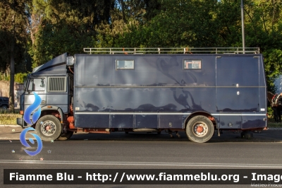 Iveco 175-24
Carabinieri
Reggimento a Cavallo
CC 485 CL
Parole chiave: Iveco 175-24 CC485CL