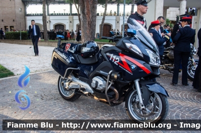 BMW R1200 RT III serie
Carabinieri
Nucleo Operativo RadioMobile
Roma
CC A4664

203° Anniversario
dell'Arma dei Carabinieri
Parole chiave: BMW R1200_RT_III_serie CCA4664 festa_carabinieri_2017