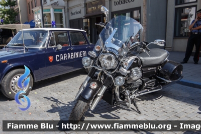 Moto Guzzi California Touring 1400
Carabinieri
Reggimento Corazzieri
CC A4892
Parole chiave: Moto_Guzzi California_Touring_1400 CCA4892