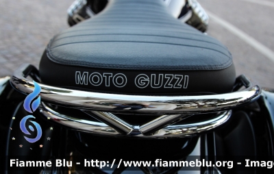 Moto Guzzi California Touring 1400
Carabinieri
Reggimento Corazzieri
CC A4903
Parole chiave: Moto_Guzzi California_Touring_1400 CCA4903