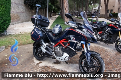 Ducati Multistrada 1200 S
Carabinieri
Nucleo Operativo e Radiomobile
CC A4965
Parole chiave: Ducati Multistrada_1200_S CCA4965