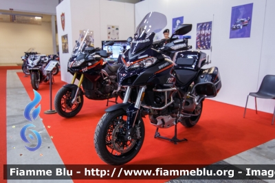 Ducati Multistrada 1260
Carabinieri
Nucleo Operativo Radiomobile
CC A7017
fotografata al Romamotordays 2019
Parole chiave: Ducati Multistrada_1260 CCA7017