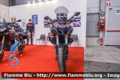 Ducati Multistrada 1260
Carabinieri
Nucleo Operativo Radiomobile
CC A7017
fotografata al Romamotordays 2019
Parole chiave: Ducati Multistrada_1260 CCA7017