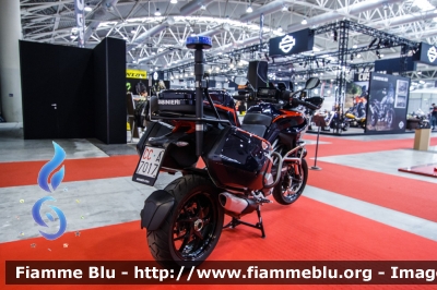 Ducati Multistrada 1260
Carabinieri
Nucleo Operativo Radiomobile
CC A7017
fotografata al Romamotordays 2019
Parole chiave: Ducati Multistrada_1260 CCA7017