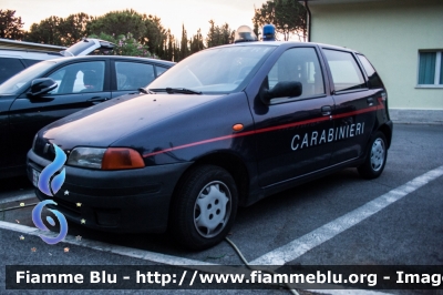 Fiat Punto I serie
Carabinieri
CC AX 513

203° Anniversario
dell'Arma dei Carabinieri
Parole chiave: Fiat Punto_I_serie CCAX513 festa_carabinieri_2017