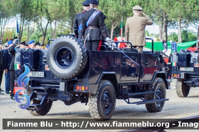 Iveco VM90
Carabinieri
VIII Battaglione "Lazio"
CC BQ245

203° Anniversario
dell'Arma dei Carabinieri
Parole chiave: Iveco VM90 CCBQ245 festa_carabinieri_2017