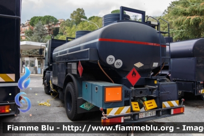 Iveco EuroTech 190E35
Carabinieri
VIII Battaglione "Lazio"
cisterna carburante
CC BT 451
Parole chiave: Iveco EuroTech_190E35 CCBT451