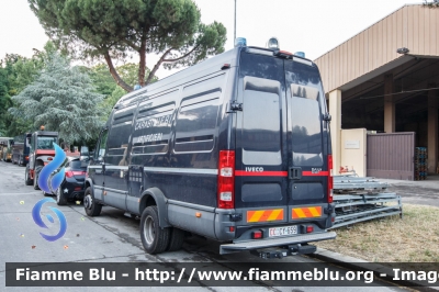 Iveco Daily IV serie restyle
Carabinieri
Nucleo Artificieri Antisabotaggio
CC CY 659
Parole chiave: Iveco Daily_IVserie_restyle CCCY659