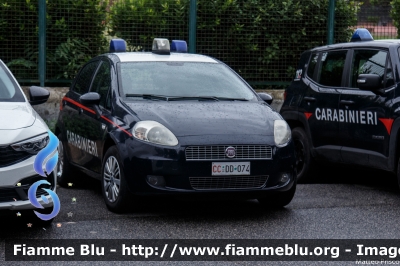 Fiat Grande Punto
Carabinieri
CC DD 074
Parole chiave: Fiat Grande_Punto CCDD074