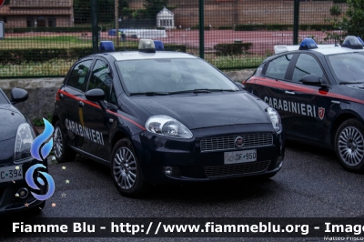 Fiat Grande Punto
Carabinieri
CC DF 950
Parole chiave: Fiat Grande_Punto CCDF950