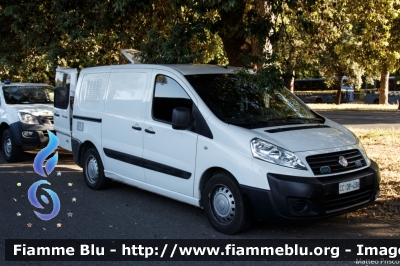 Fiat Scudo IV serie
Carabinieri
Comando Carabinieri Unità per la tutela Forestale, Ambientale e Agroalimentare
CC DP 438
Parole chiave: Fiat Scudo_IVserie CCDP438