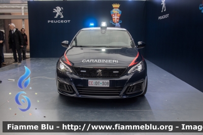 Peugeot 308 GTi
Carabinieri
Nucleo Operativo e Radiomobile
CC DT 308
Parole chiave: Peugeot 308_GTi CCDT308