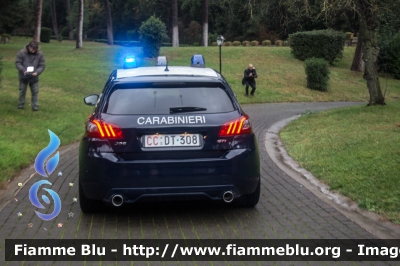 Peugeot 308 GTi
Carabinieri
Nucleo Operativo e Radiomobile
CC DT 308
Parole chiave: Peugeot 308_GTi CCDT308