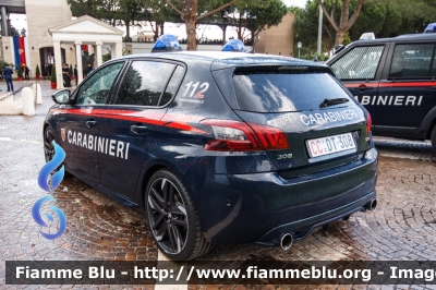 Peugeot 308 GTi
Carabinieri
Nucleo Operativo e Radiomobile
CC DT 308
Parole chiave: Peugeot 308_GTi CCDT308