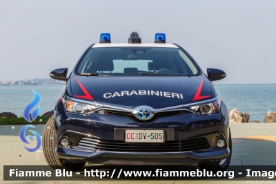 Toyota Auris Hybrid
Carabinieri
CC DV 505

esemplare unico comprato dal Comune di Sirmione (BS)
per la locale stazione dei Carabinieri
Parole chiave: Toyota Auris_Hybrid CCDV505