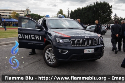 Jeep Grand Cherokee
Carabinieri
Aliquote di Primo Intervento
Allestimento Repetti
Decorazione Grafica Artlantis
CC DV 509
Parole chiave: Jeep Grand_Cherokee CCDV509