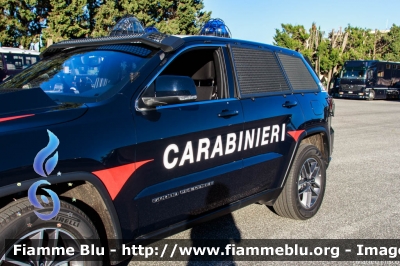 Jeep Grand Cherokee
Carabinieri
VIII Reggimento "Lazio"
Allestimento NCT Nuova Carrozzeria Torinese
CC EC 469
Parole chiave: Jeep Grand_Cherokee CCEC469