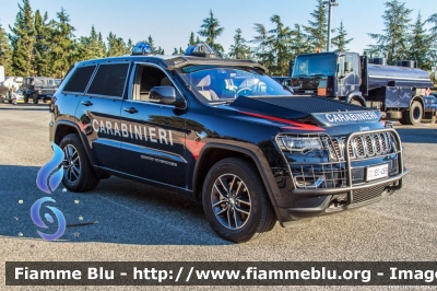 Jeep Grand Cherokee
Carabinieri
VIII Reggimento "Lazio"
Allestimento NCT Nuova Carrozzeria Torinese
CC EC 469
Parole chiave: Jeep Grand_Cherokee CCEC469