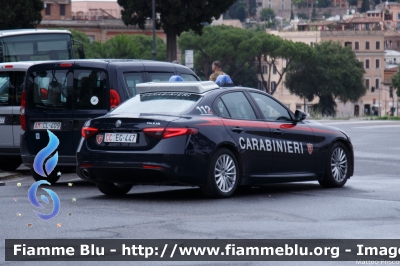 Alfa Romeo Nuova Giulia
Carabinieri
Nucleo Operativo Radiomobile
Allestimento FCA
CC EG 447
Parole chiave: Alfa_Romeo Nuova_Giulia CCEG447