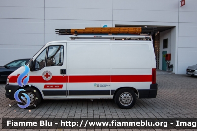 Fiat Ducato III serie
Croce Rossa Italiana
Italienisches Rotes Kreuz
Comitato Provinciale Bolzano
Provinzialkomitee Bozen
CRI 277AB
Parole chiave: Fiat Ducato_IIIserie CRI277AB civil_protect_2018