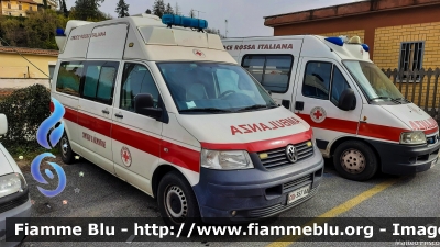 Volkswagen Transporter T5
Croce Rossa Italiana
Comitato di Valmontone (RM)
CRI 357AA
Parole chiave: Volkswagen Transporter_T5 CRI357AA