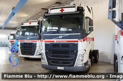 Volvo FH 500 IV serie
Croce Rossa Italiana
C.O.N.E.
Centro Operativo Nazionale Emergenze
CRI 521 AG
Parole chiave: Volvo FH_500_IVserie CRI521AG