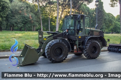 New Holland W190B
Esercito Italiano
Genio Militare
EI BE673
Parole chiave: New_Holland W190B EIBE673