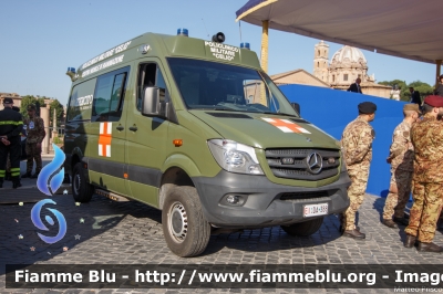 Mercedes-Benz Sprinter 4x4 III serie restyle
Esercito Italiano
Sanità Militare
Policlinico Militare "Celio"
EI DA 388
Parole chiave: Mercedes-Benz Sprinter_4x4_IIIserie_restyle EIDA388