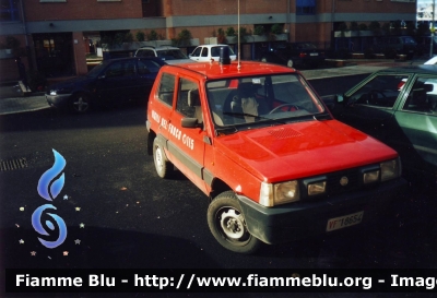 Fiat Panda 4x4 I serie
Vigili del Fuoco
Comando Provinciale di Roma
Distaccamento Aeroportuale di Fiumicino
VF 18654
Parole chiave: Fiat Panda_4x4_Iserie VF18654