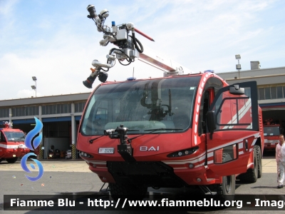 Oshkosh Bai Striker E
Vigili del Fuoco
Comando Provinciale di Roma
Distaccamento Aeroportuale di Fiumicino
VF 25299
Parole chiave: Oshkosh_Bai Striker_E VF25299