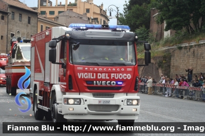 Iveco EuroCargo 180E30 III serie
Vigili del Fuoco
AutoBottePompa 
allestimento Iveco-Magirus
VF 25397
Parole chiave: Iveco EuroCargo_180E30_IIIserie VF25397