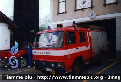 Iveco OM 79-13
Vigili del Fuoco
Comando Provinciale di Belluno
Distaccamento Volontario di Lorenzago di Cadore
VF 13131
Parole chiave: Iveco OM_79-13 VF13131