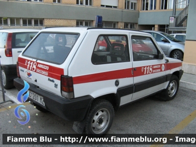 Fiat Panda 4x4
Azienda A.S.L.
118 Teramo 
Parole chiave: Fiat Panda_4x4