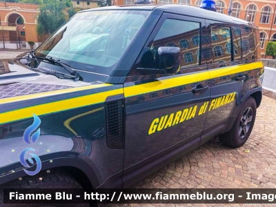 Land-Rover Defender 110 II serie
Guardia di Finanza
Allestimento Elevox
GdiF 074 BQ
Parole chiave: Land-Rover Defender_110_IIserie GdF074BQ