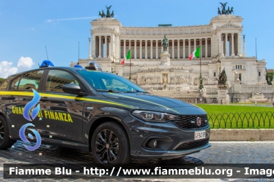 Fiat Nuova Tipo
Guardia di Finanza
Allestimento NCT Nuova Carrozzeria Torinese
Decorazione Grafica Artlantis
GdiF 941 BP
Parole chiave: Fiat Nuova_Tipo GdF941BP