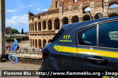 Fiat Nuova Tipo
Guardia di Finanza
Allestimento NCT Nuova Carrozzeria Torinese
Decorazione Grafica Artlantis
GdiF 941 BP
Parole chiave: Fiat Nuova_Tipo GdF941BP