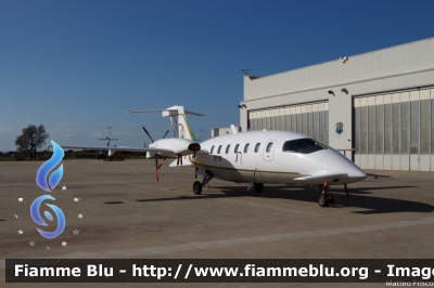 Piaggio P180 Avanti
Guardia di Finanza
Servizio Aereonavale
GF 17
Parole chiave: Piaggio P180_Avanti GF17