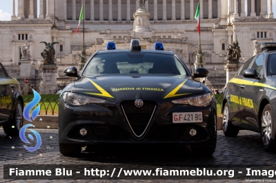 Alfa Romeo Nuova Giulia
Guardia di Finanza
Allestimento FCA
GdiF 421 BQ
Parole chiave: Alfa_Romeo Nuova_Giulia GdiF421BQ