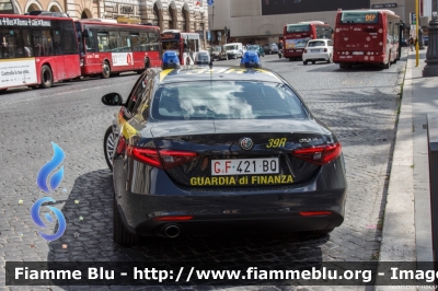 Alfa Romeo Nuova Giulia
Guardia di Finanza
Allestimento FCA
GdiF 421 BQ
Parole chiave: Alfa_Romeo Nuova_Giulia GdiF421BQ