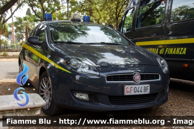 Fiat Nuova Bravo
Guardia di Finanza
GdiF 044 BF
Parole chiave: Fiat Nuova_Bravo GdiF044BF