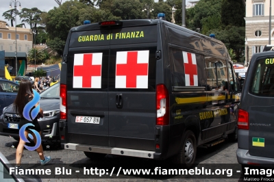 Fiat Ducato X290
Guardia di Finanza
Servizio Sanitario
GdiF 056 BN

250° Anniversario della Fondazione
Parole chiave: Fiat Ducato_X290 GdiF057BN