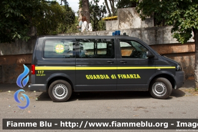 Volkswagen Caravelle T5 restyle 4motion
Guardia di Finanza
Soccorso Alpino
GdiF 297 BH
Parole chiave: Volkswagen Caravelle_T5_restyle_4motion GdiF297BH